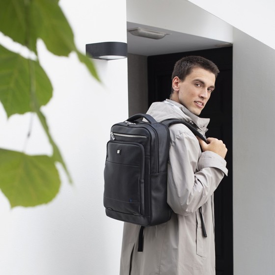 Mochila para Portátil 15,6" 2 Dpt. STINGER